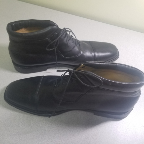 LIKE NEW J. Murphy Boots - Picture 6 of 9